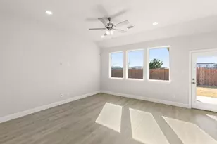 17204 Oxborough Dr, Fort Worth, TX 76247 - Photo 9