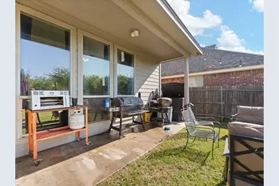 654 Plum Drive, Burleson, TX 76028 - Photo 31