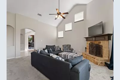 654 Plum Drive, Burleson, TX 76028 - Photo 11