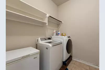 654 Plum Drive, Burleson, TX 76028 - Photo 13