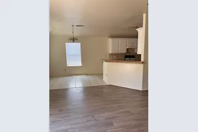 1029 Morrison Drive, Fort Worth, TX 76120 - Photo 5