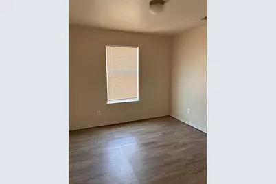 1029 Morrison Drive, Fort Worth, TX 76120 - Photo 9
