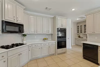 1520 N Shropshire Court, Keller, TX 76248 - Photo 13