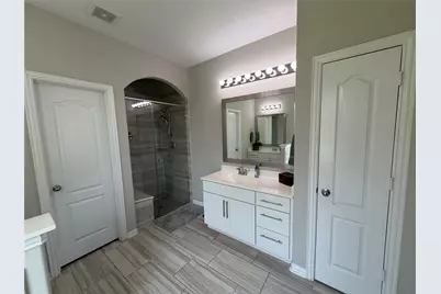 114 Woodridge Crossing, Clute, TX 77531 - Photo 19