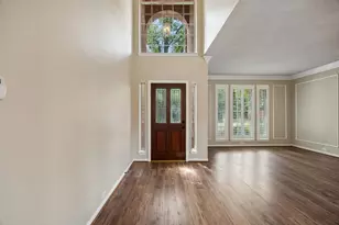 2623 Garden Ridge Ln, Arlington, TX 76006 - Photo 3