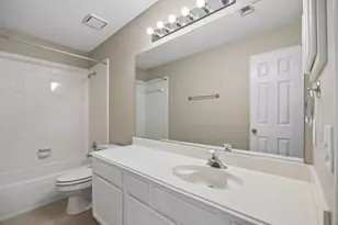 2623 Garden Ridge Ln, Arlington, TX 76006 - Photo 23