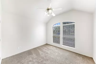 9229 Meandering Drive, North Richland Hills, TX 76182 - Photo 19
