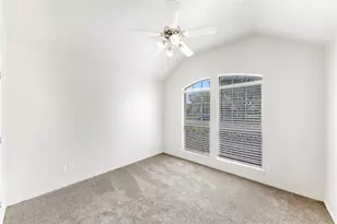 9229 Meandering Dr, North Richland Hills, TX 76182 - Photo 19