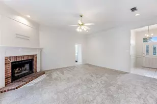 9229 Meandering Dr, North Richland Hills, TX 76182 - Photo 15