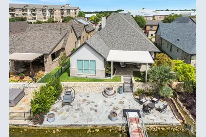 904 Waterpoint Court E, Granbury, TX 76048 - Photo 35
