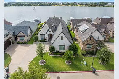 904 Waterpoint Court E, Granbury, TX 76048 - Photo 1