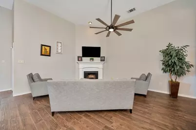 545 Wild Ivy Trail, Fort Worth, TX 76052 - Photo 3
