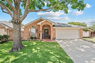 8112 Heritage Pl Dr, Fort Worth, TX 76137 - Photo 1