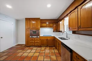 6920 Valhalla Rd, Fort Worth, TX 76116 - Photo 13