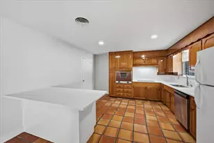 6920 Valhalla Rd, Fort Worth, TX 76116 - Photo 15