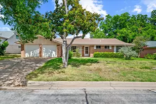 6920 Valhalla Rd, Fort Worth, TX 76116 - Photo 1