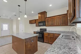 2103 Oliver St, Greenville, TX 75401 - Photo 7