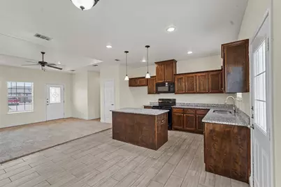 2103 Oliver Street, Greenville, TX 75401 - Photo 7