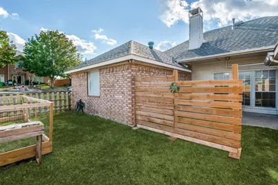 4500 Saddlebrook Drive, Carrollton, TX 75010 - Photo 25