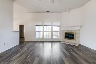 4500 Saddlebrook Drive, Carrollton, TX 75010 - Photo 13