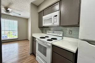 12482 Abrams Rd, Dallas, TX 75243 - Photo 7
