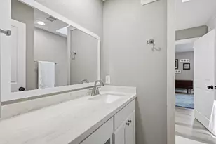 5706 Trail Lake Dr, Arlington, TX 76016 - Photo 23