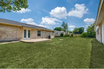 1149 Meadow Creek Court, Lancaster, TX 75146 - Photo 11
