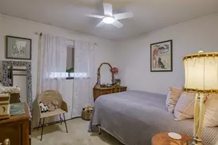 705 Bluebonnet Dr, Grand Prairie, TX 75052 - Photo 21