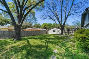 1637 Dell Oak Dr, Garland, TX 75040 - Photo 25