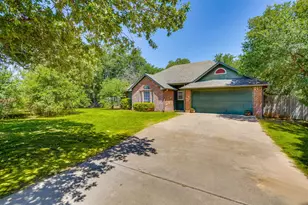 104 Fawn Ct, Weatherford, TX 76088 - Photo 3