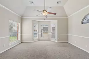 5376 Lake Chelen Dr, Fort Worth, TX 76137 - Photo 11