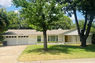 3616 Wooten Dr, Fort Worth, TX 76133 - Photo 1