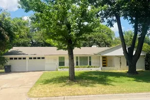 3616 Wooten Dr, Fort Worth, TX 76133 - Photo 1