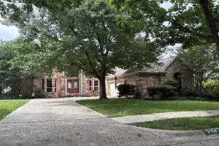 2104 Mossy Oak Dr, Irving, TX 75063 - Photo 1