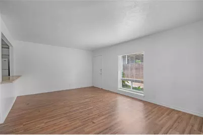 4723 Victor Street #B, Dallas, TX 75246 - Photo 9