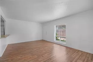4723 Victor St, Dallas, TX 75246 - Photo 9