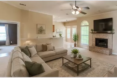 6014 Brenhaven Road, Arlington, TX 76017 - Photo 1
