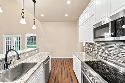 1906 Clearview Drive, Ennis, TX 75119 - Photo 9