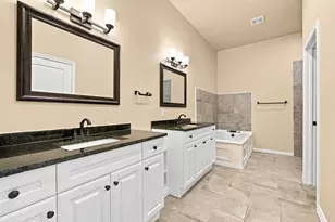 1906 Clearview Dr, Ennis, TX 75119 - Photo 13