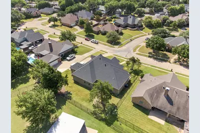1906 Clearview Drive, Ennis, TX 75119 - Photo 33