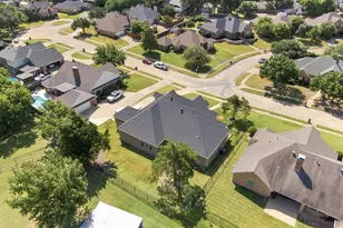 1906 Clearview Dr, Ennis, TX 75119 - Photo 33