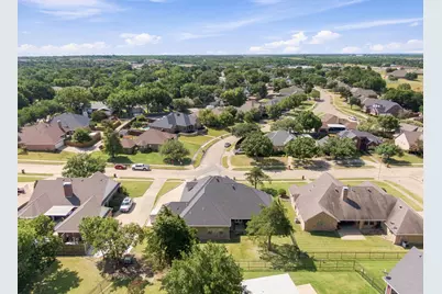 1906 Clearview Drive, Ennis, TX 75119 - Photo 31