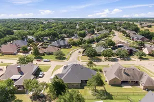 1906 Clearview Dr, Ennis, TX 75119 - Photo 31