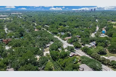 2105 Emerson Lane, Denton, TX 76209 - Photo 33