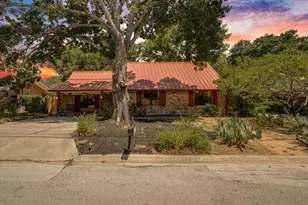 2105 Emerson Ln, Denton, TX 76209 - Photo 1