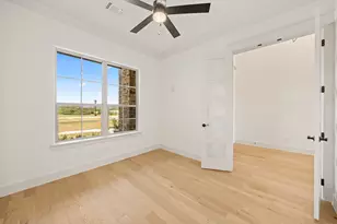 761 Burr Oak Ln, Weatherford, TX 76085 - Photo 3