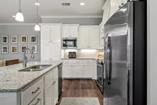 10025 Wildberry Dr, Waco, TX 76712 - Photo 11