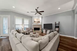 10025 Wildberry Dr, Waco, TX 76712 - Photo 7