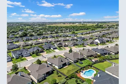 10025 Wildberry Drive, Waco, TX 76712 - Photo 35