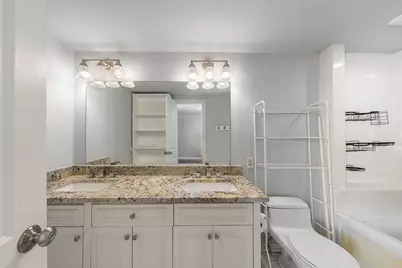4524 Mockingbird Lane, University Park, TX 75205 - Photo 19